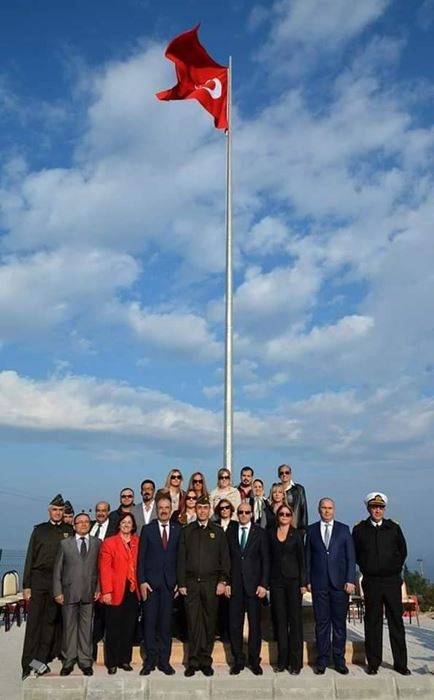 Milliyetçi Hareket Partisi (MHP) Mudanya Belediye Meclisi Grup Sözcüsü Bülent Erden 09 Kasım 2015 günü Yıldıztepeye dikilen ve Belediye Başkanı Hayri Türkyılmaz'ın Yıldıztepe Projesi başlarken apar topar yıktırarak kaldırdığı Türk Bayrağı ve kaidesini gündeme taşıdı. Erden "Sayın Türkyılmaz Öncelik sıralamanız da yer almıyorsa, Biz Şanlı Bayrağımızı dalgalandırırız. Bir protokol ile görevi üstlenmeye hazırız." dedi.